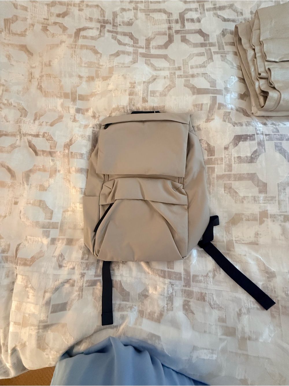 Everlane Beige Men's Backpack with Black Straps